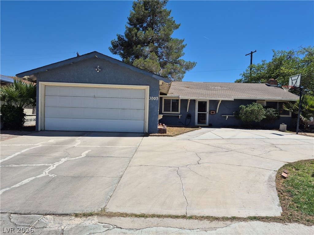3905 La Pasada Avenue Property Photo 2