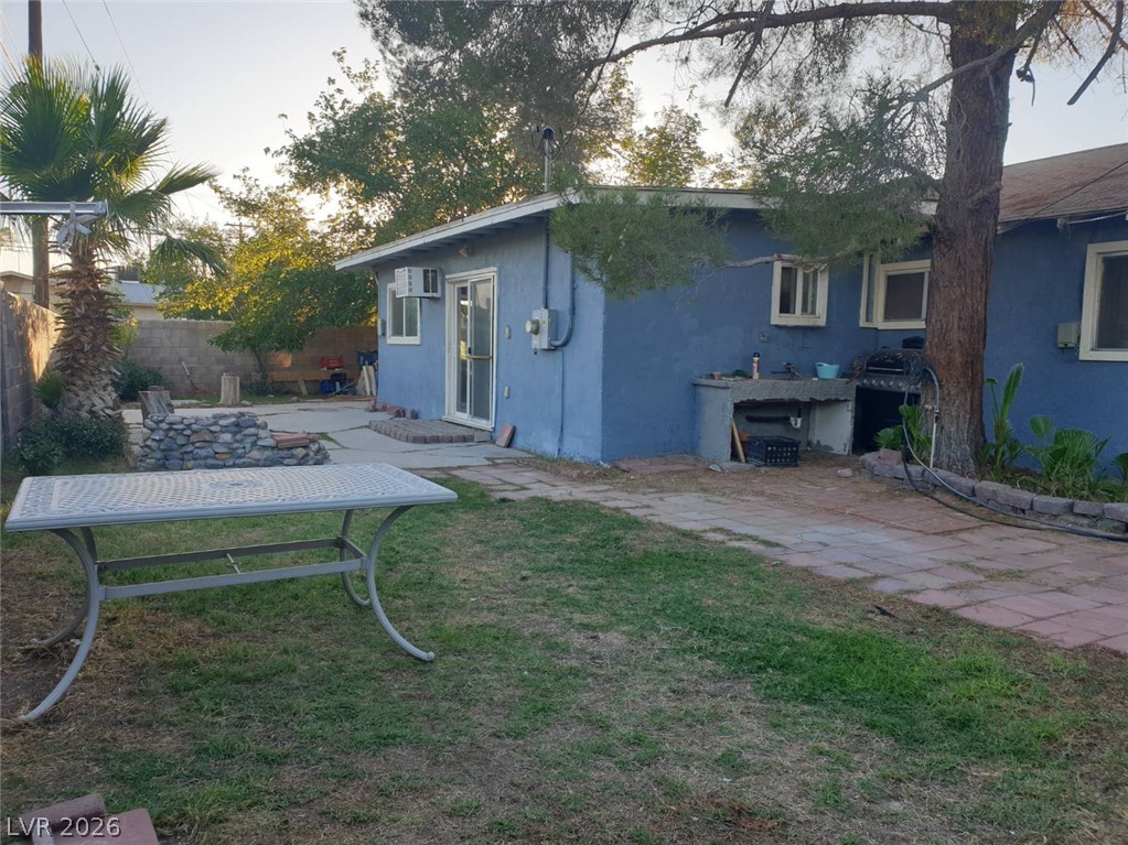 3905 La Pasada Avenue Property Photo 13
