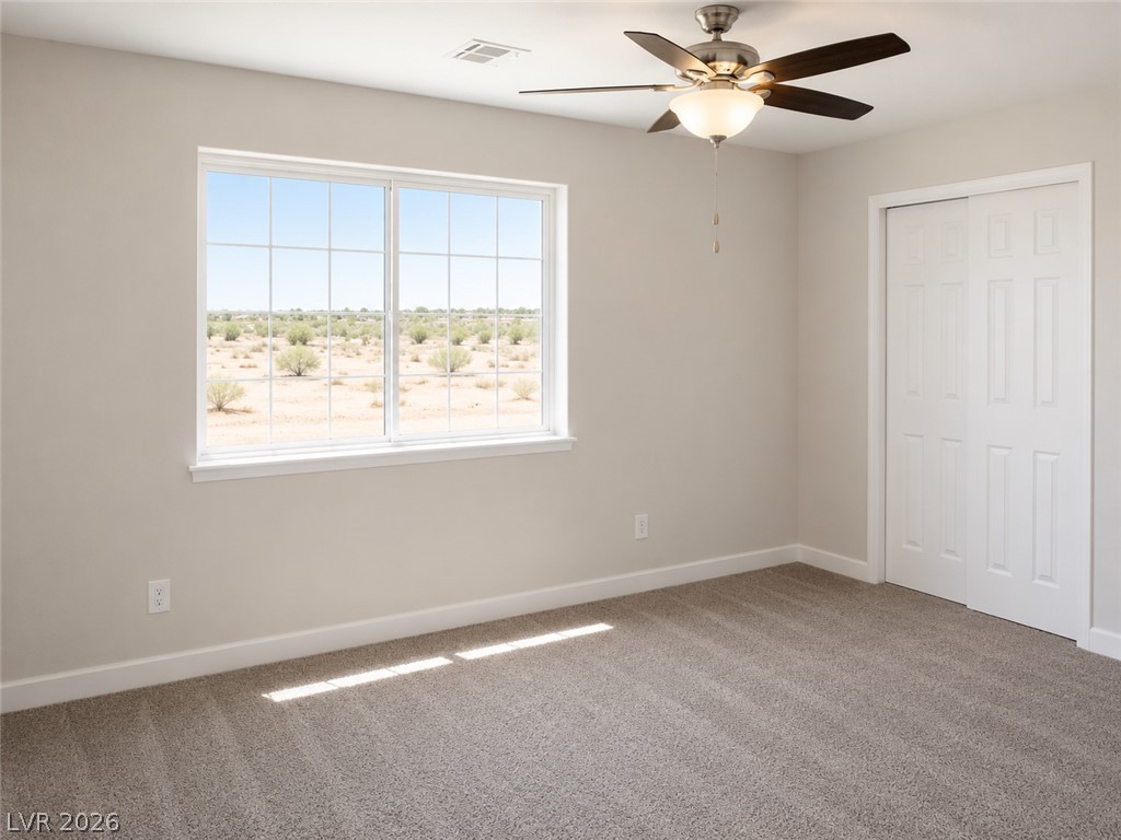 200 East Gamebird Road Property Photo 18
