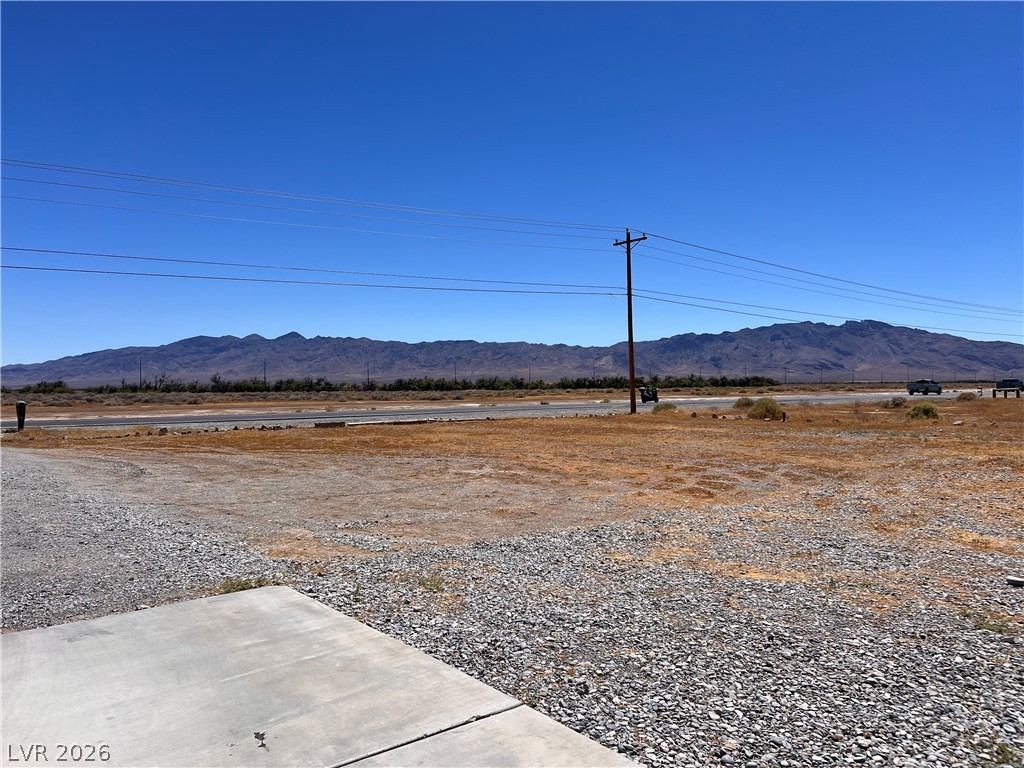 200 East Gamebird Road Property Photo 23