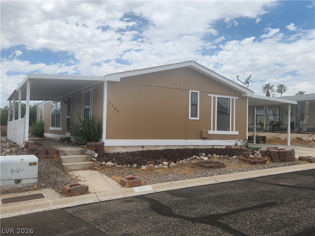 3189 Del Monte Street Property Photo 3