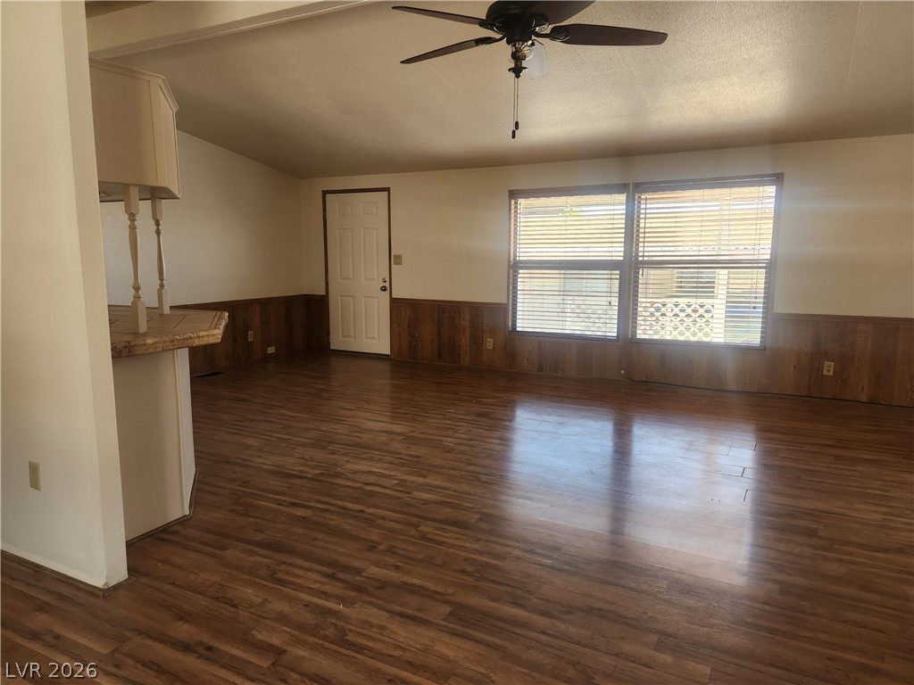 3189 Del Monte Street Property Photo 9