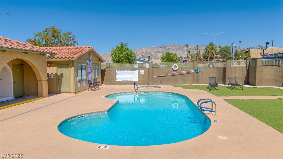 3189 Del Monte Street Property Photo 32