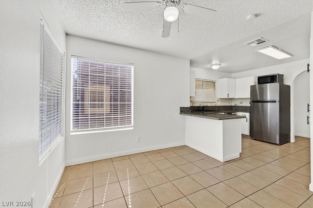 2200 South Fort Apache Road 2142 Property Photo 9