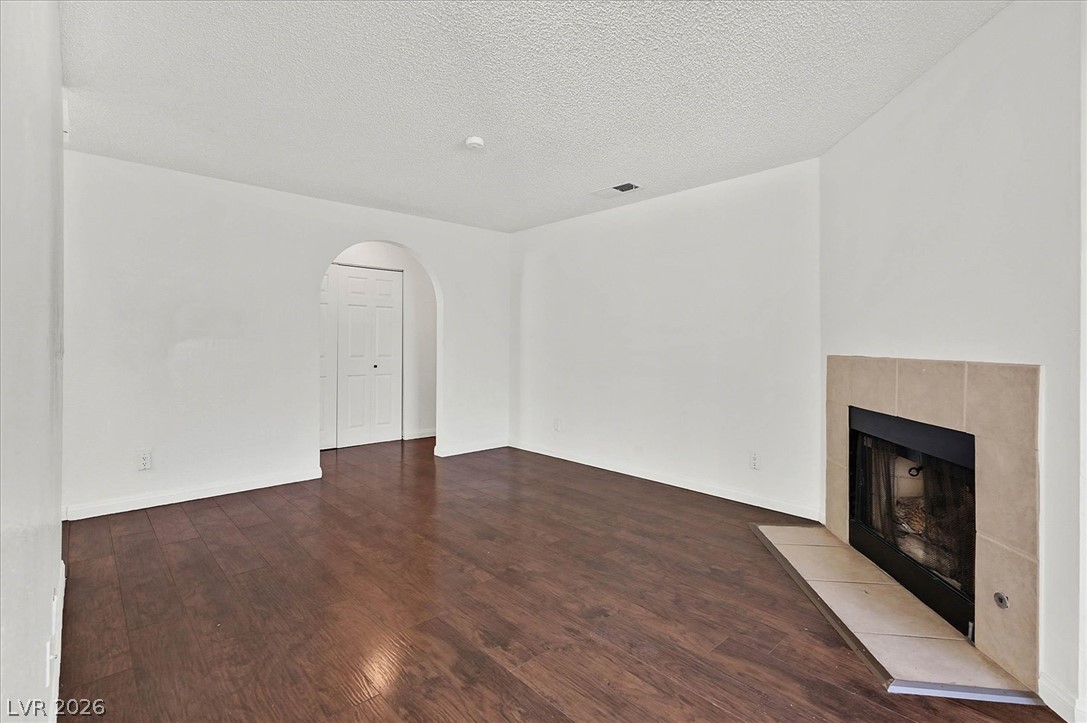 2200 South Fort Apache Road 2142 Property Photo 12