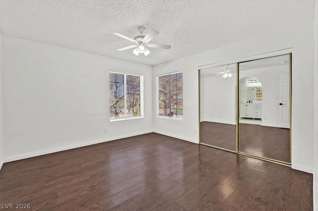 2200 South Fort Apache Road 2142 Property Photo 16