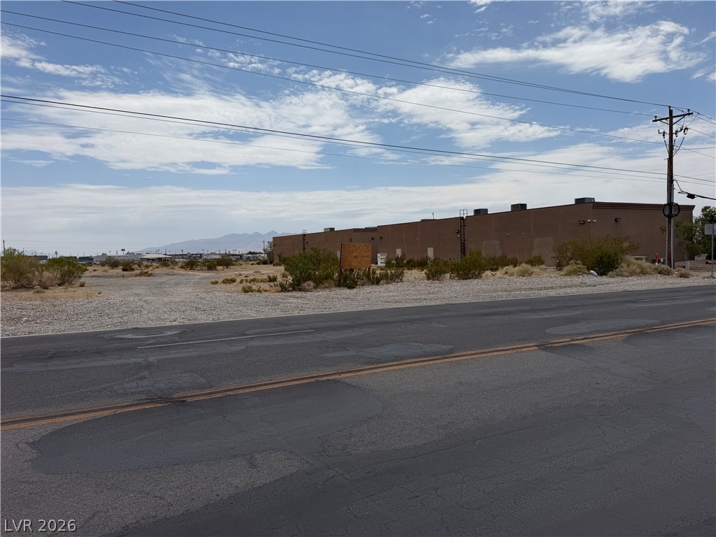 1571 East Basin Avenue Property Photo 4