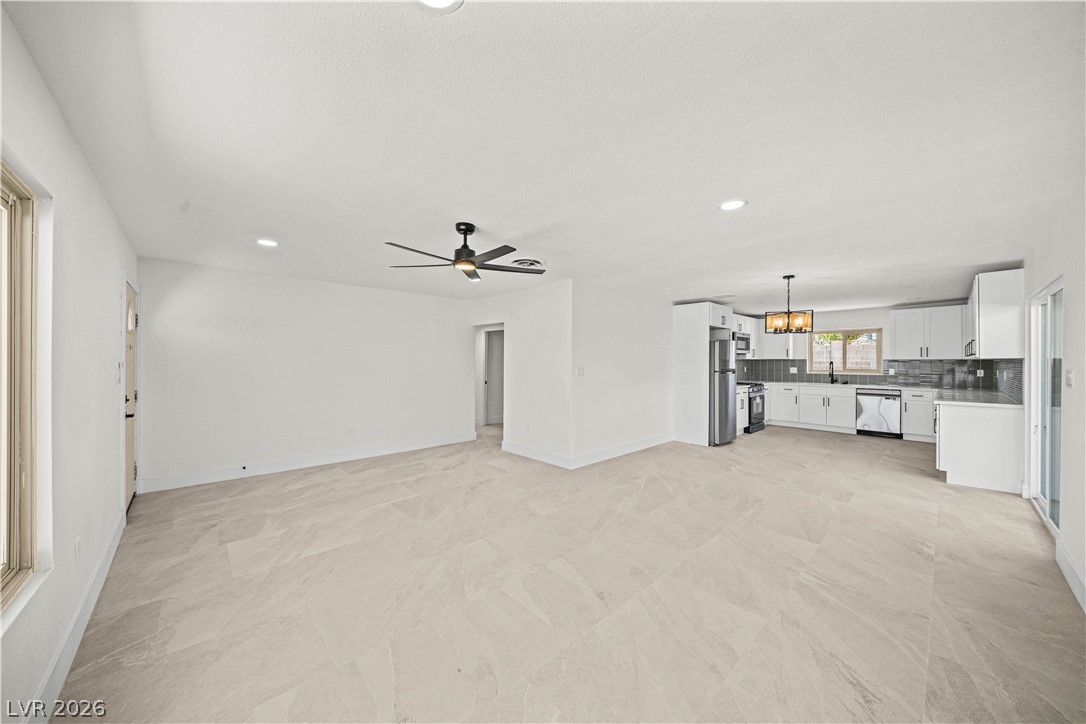 4378 Swandale Avenue Property Photo 7