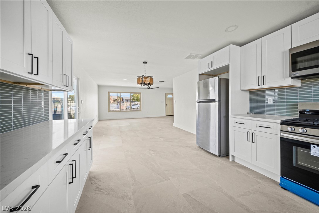 4378 Swandale Avenue Property Photo 15