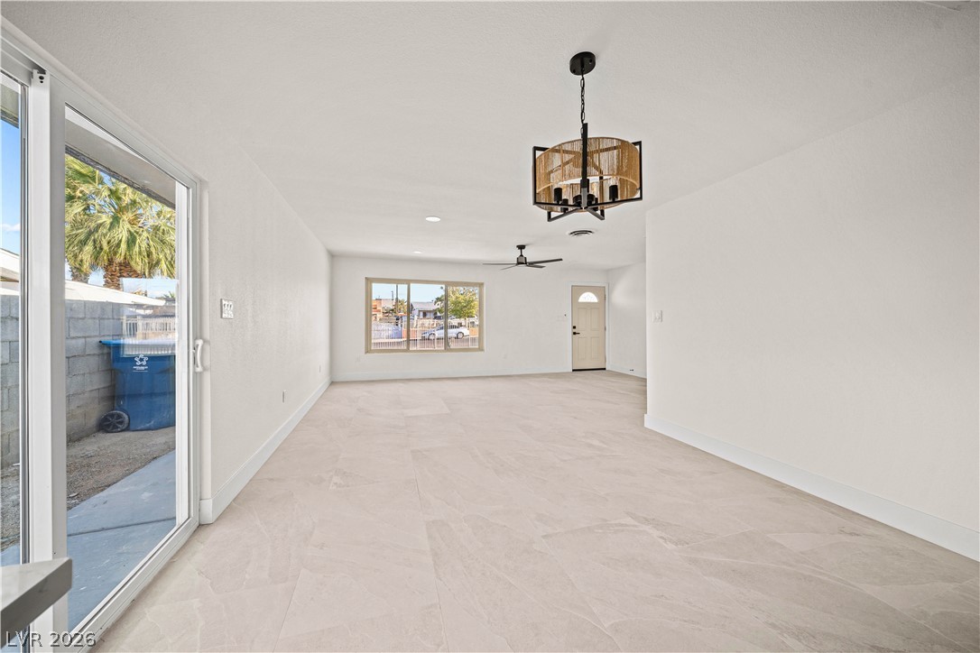 4378 Swandale Avenue Property Photo 16