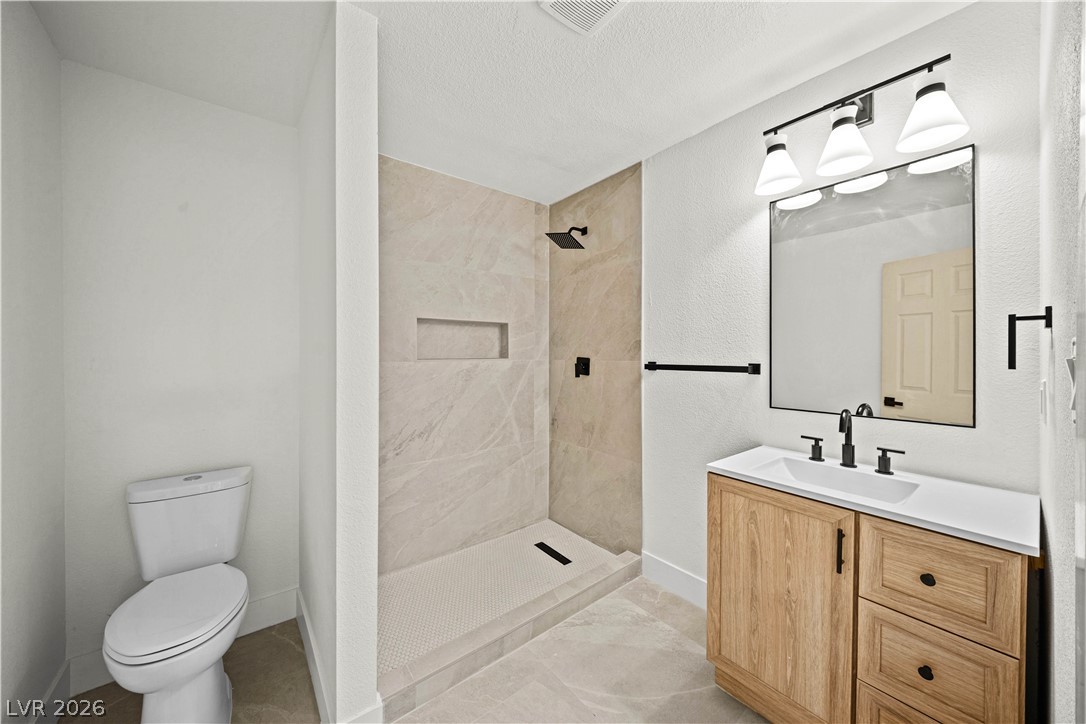 4378 Swandale Avenue Property Photo 19