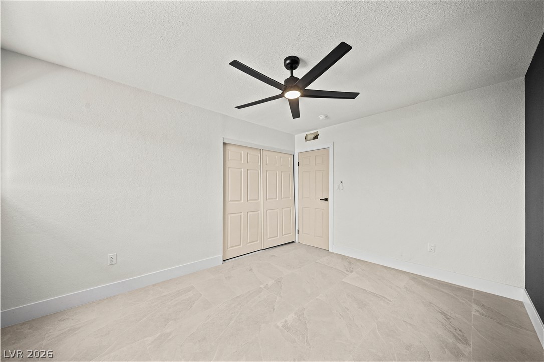 4378 Swandale Avenue Property Photo 26