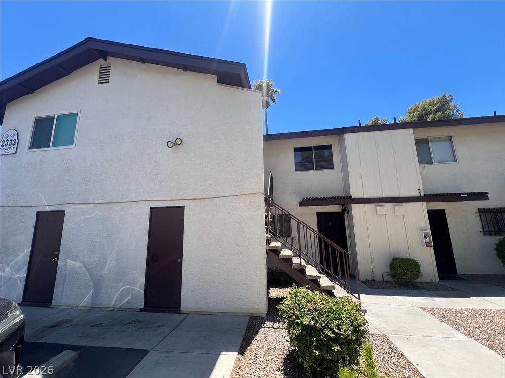 2333 Cardiff Lane D Property Photo 1