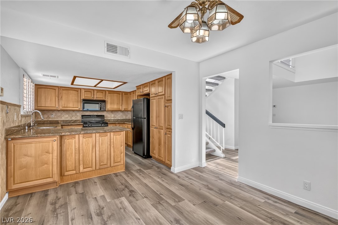 5841 Stateline Way Property Photo 8