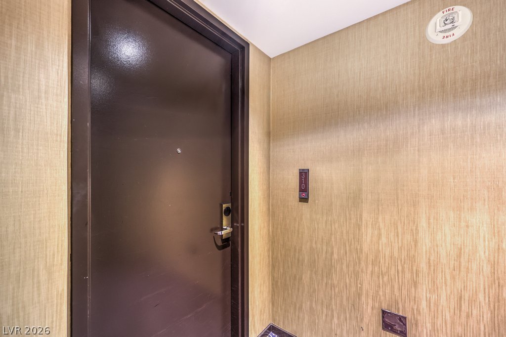 4381 West Flamingo Road 3010 Property Photo 27
