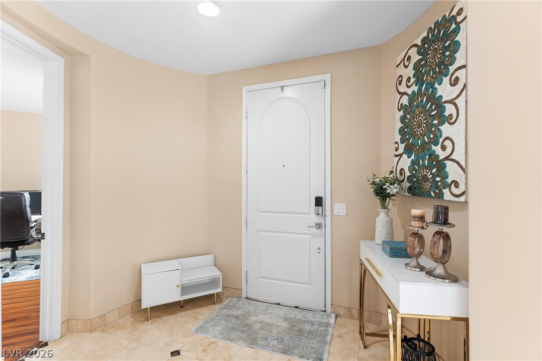 9351 Enchanted Grove Avenue Property Photo 8