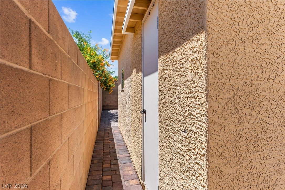 9351 Enchanted Grove Avenue Property Photo 73