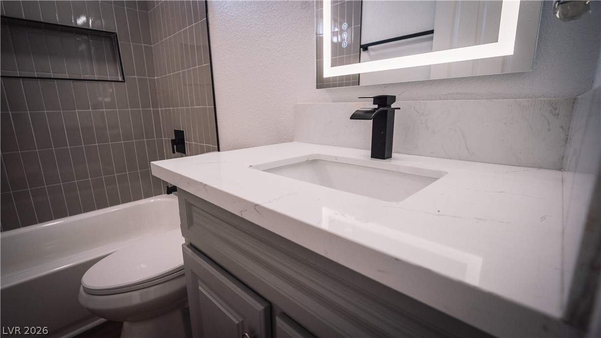 2294 Miner Way Property Photo 33