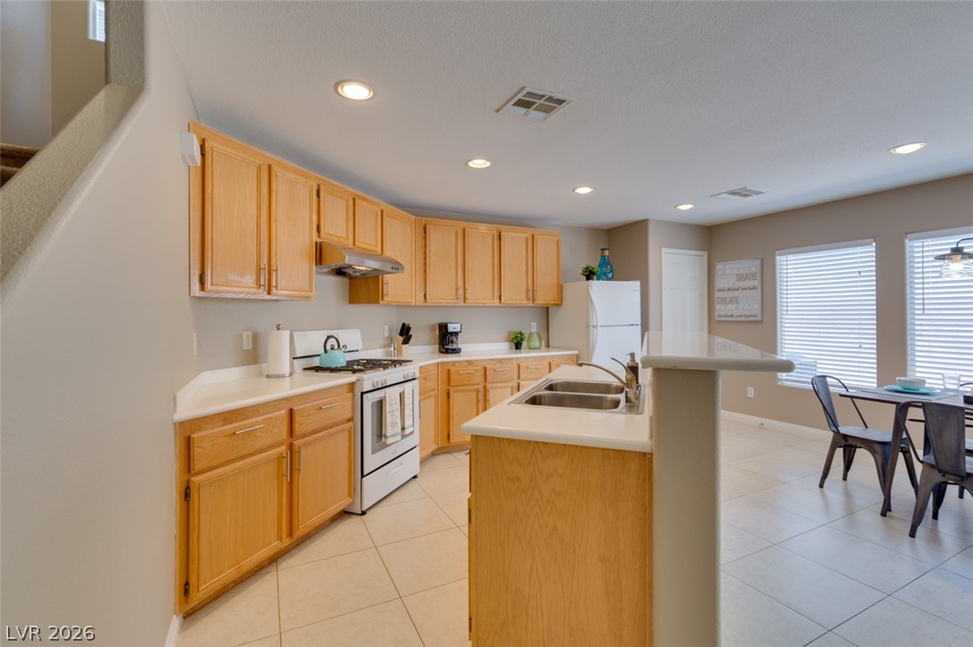 6236 Windmill Island Avenue Property Photo 13
