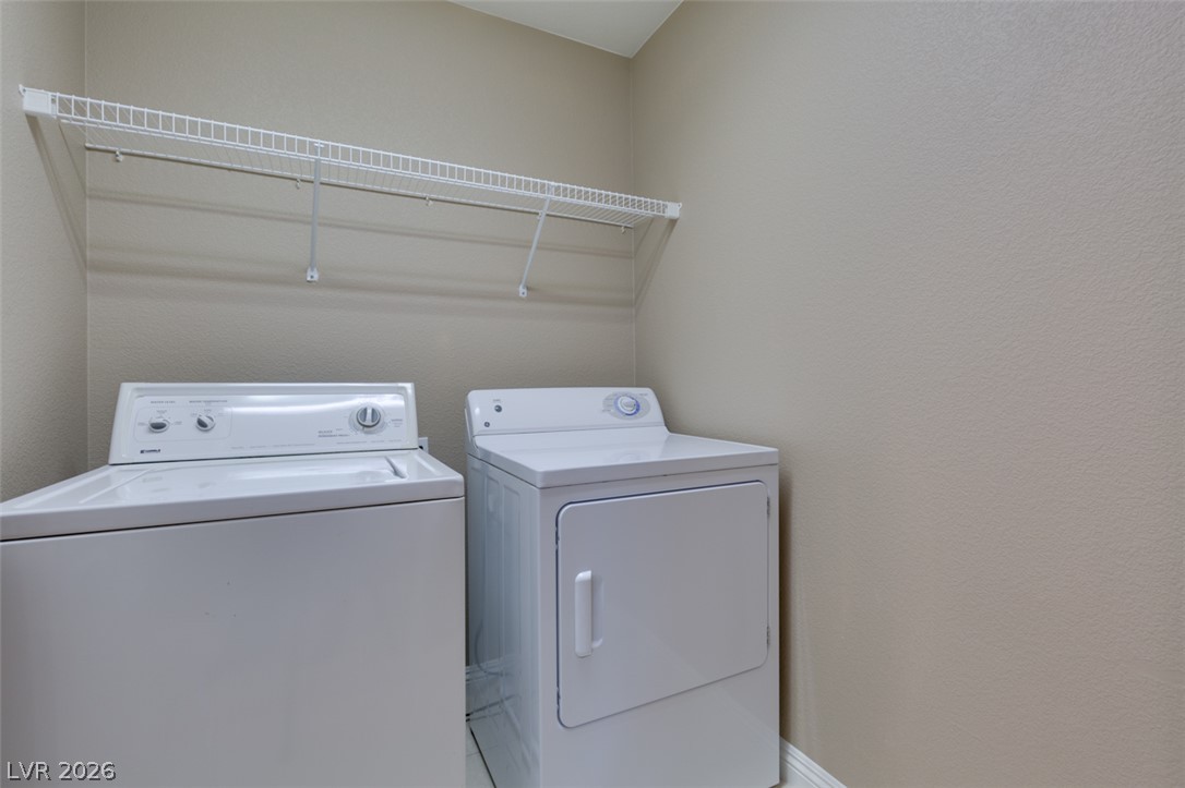 6236 Windmill Island Avenue Property Photo 21