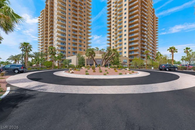 8255 Las Vegas Boulevard 715 Property Photo 1