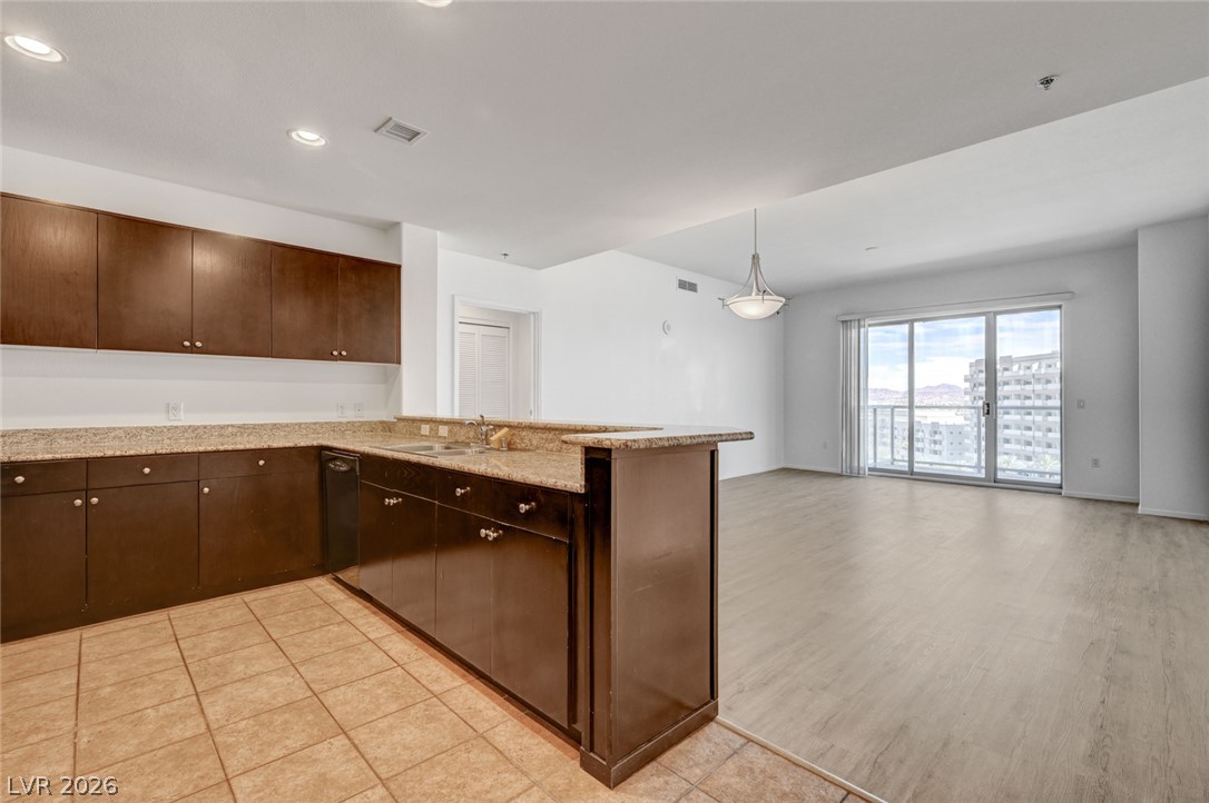 8255 Las Vegas Boulevard 715 Property Photo 6
