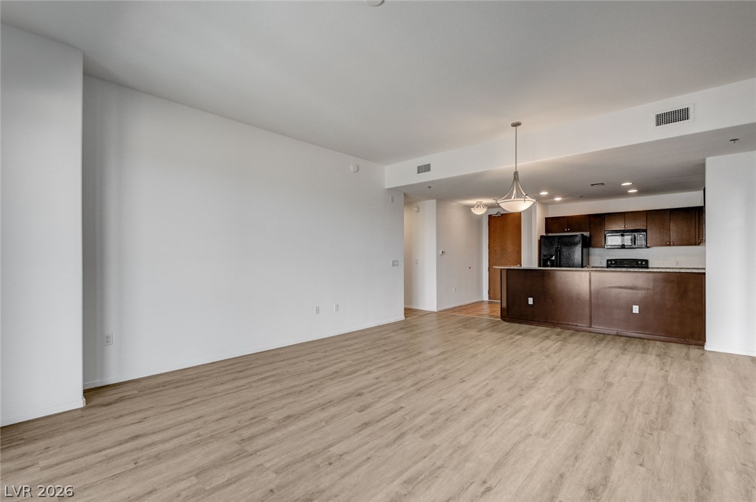 8255 Las Vegas Boulevard 715 Property Photo 14