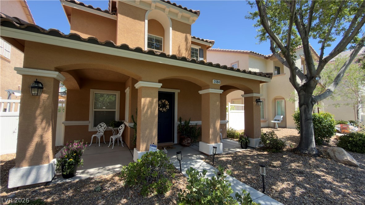 2084 Airy Petals Walk Property Photo 3