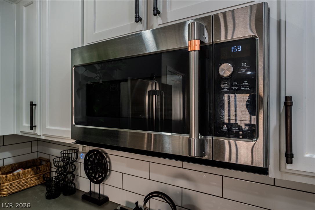2084 Airy Petals Walk Property Photo 16