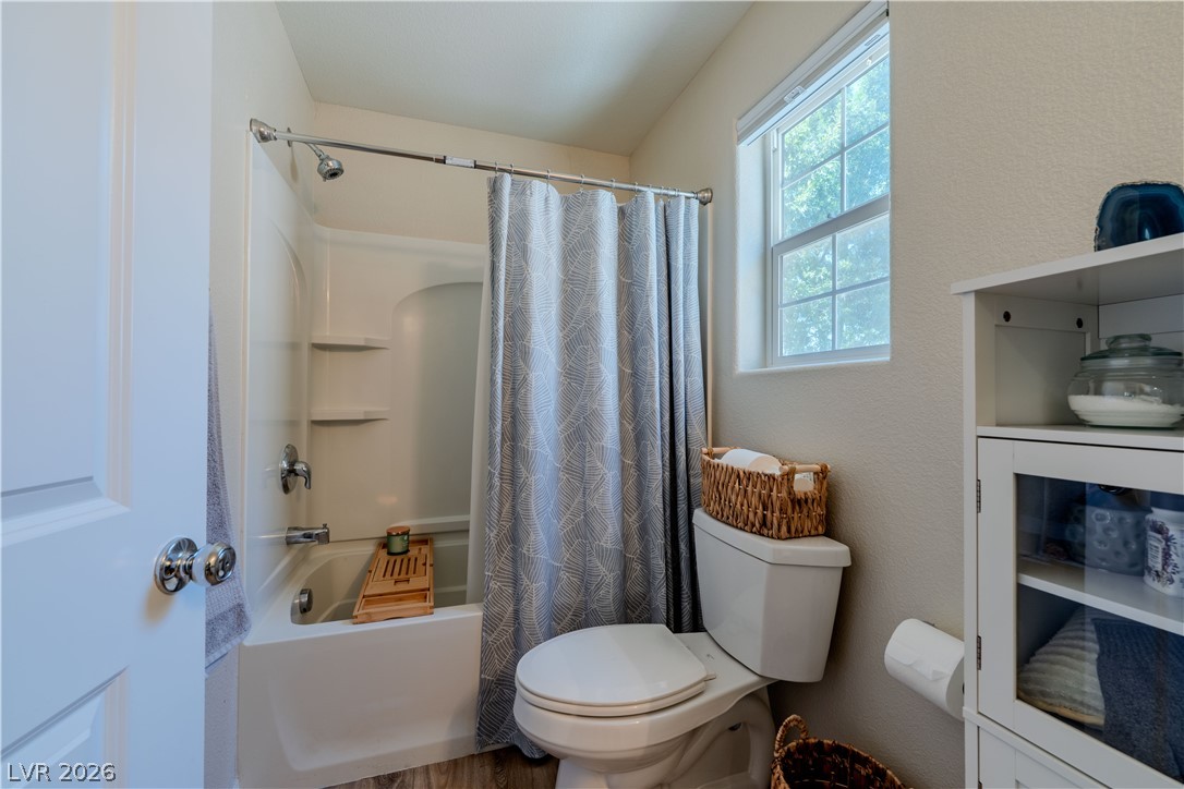 2084 Airy Petals Walk Property Photo 25