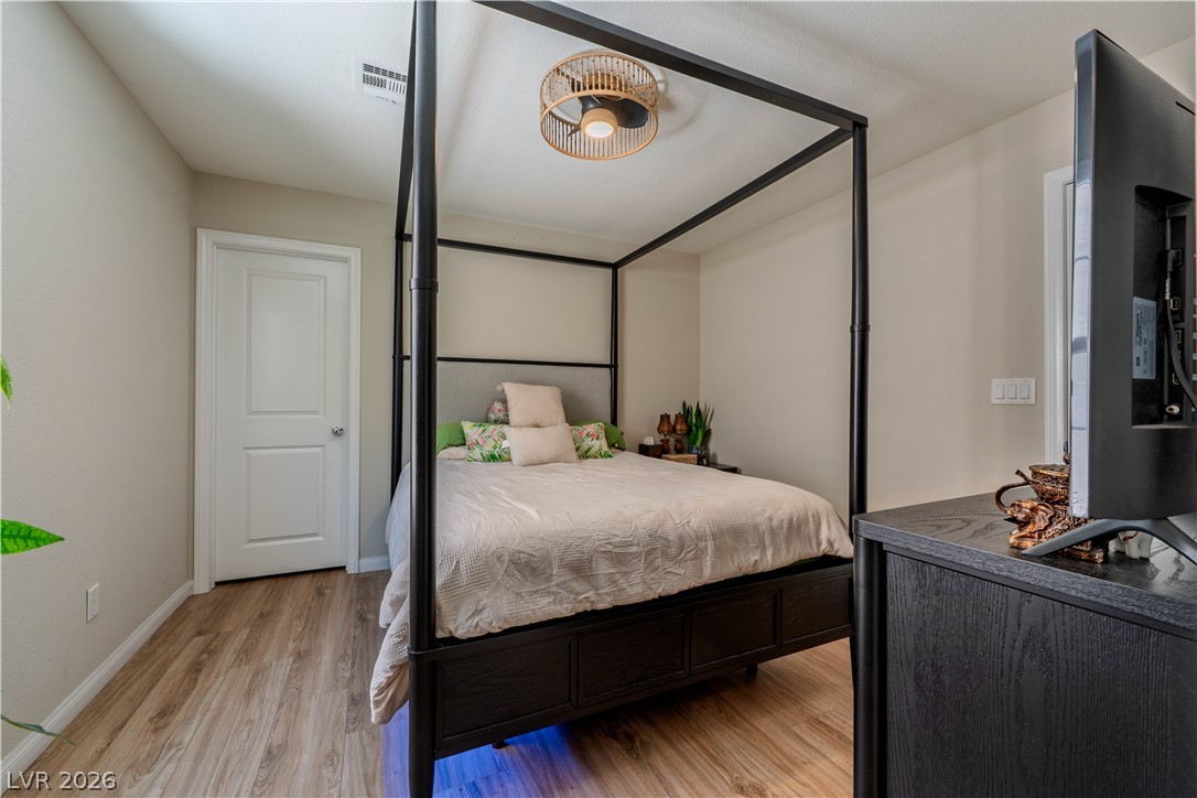 2084 Airy Petals Walk Property Photo 27