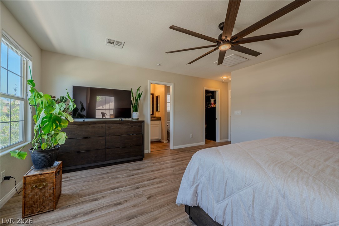 2084 Airy Petals Walk Property Photo 32
