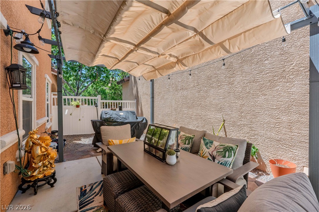 2084 Airy Petals Walk Property Photo 40
