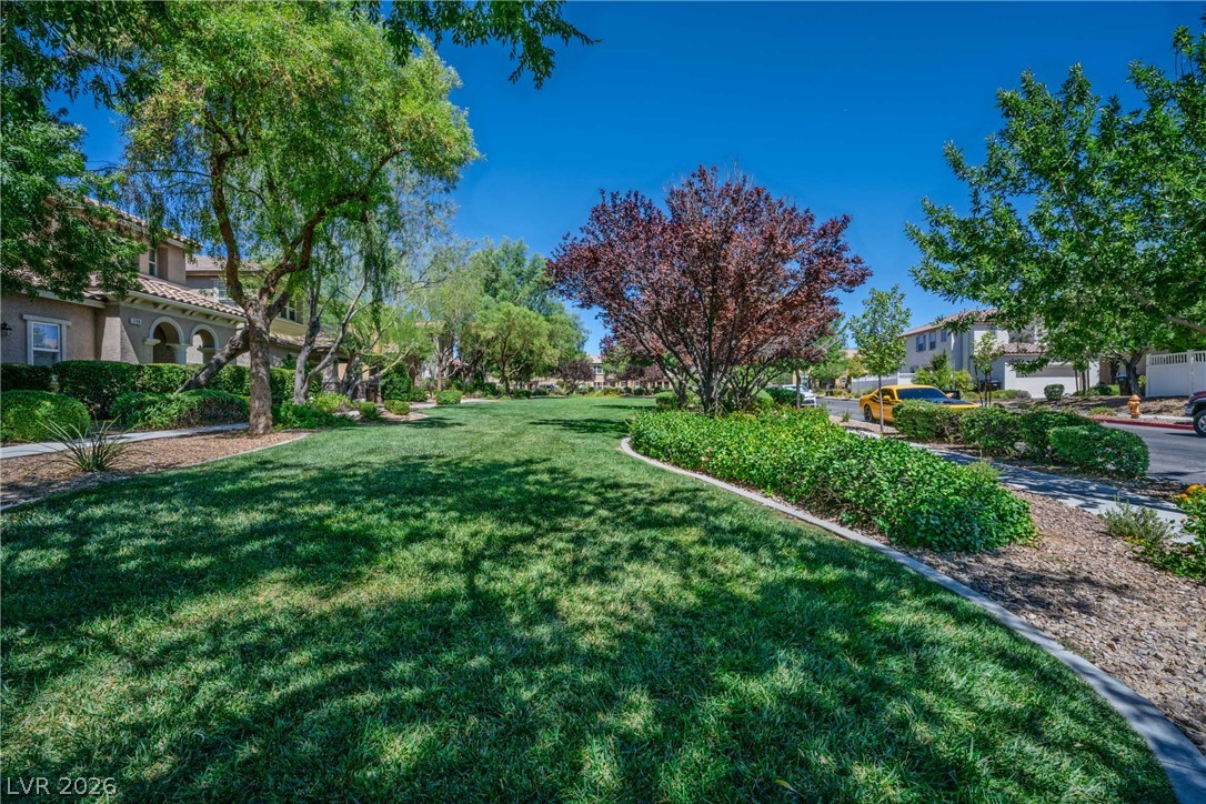 2084 Airy Petals Walk Property Photo 46