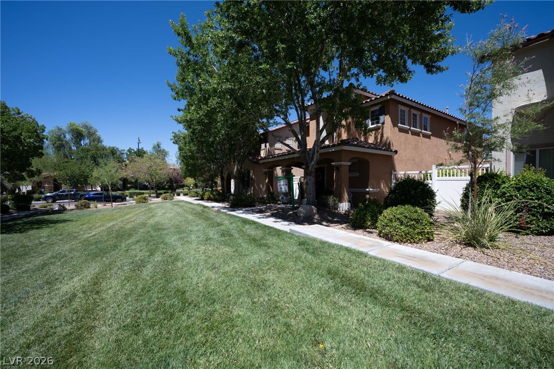 2084 Airy Petals Walk Property Photo 52