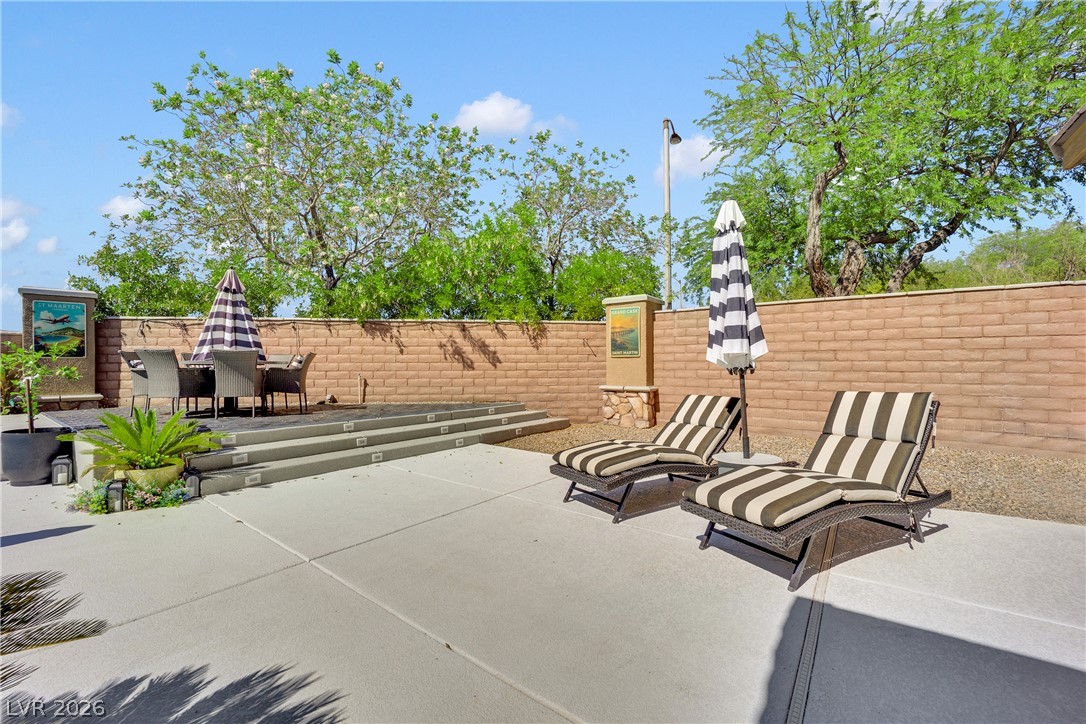7895 Red Rock Ridge Avenue Property Photo 38
