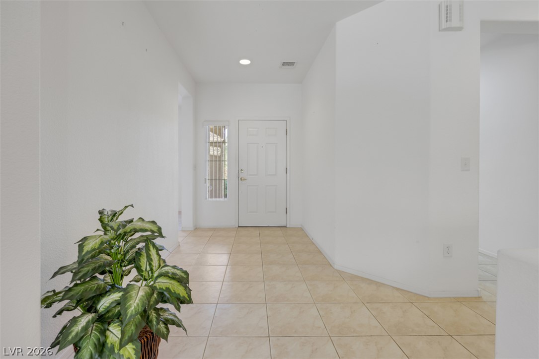 2833 Winslow Springs Drive Property Photo 5