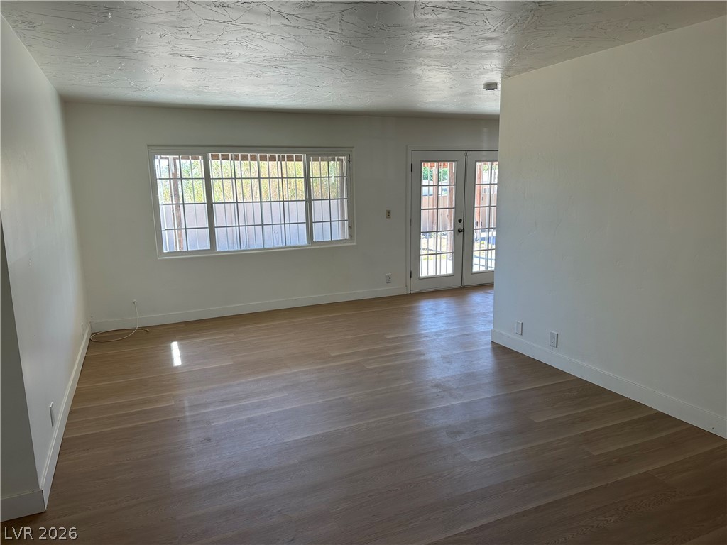 2876 Escuela Street Property Photo 8