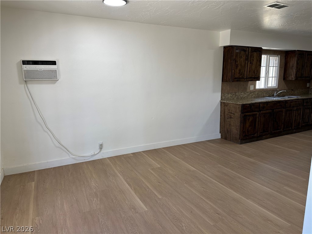2876 Escuela Street Property Photo 10