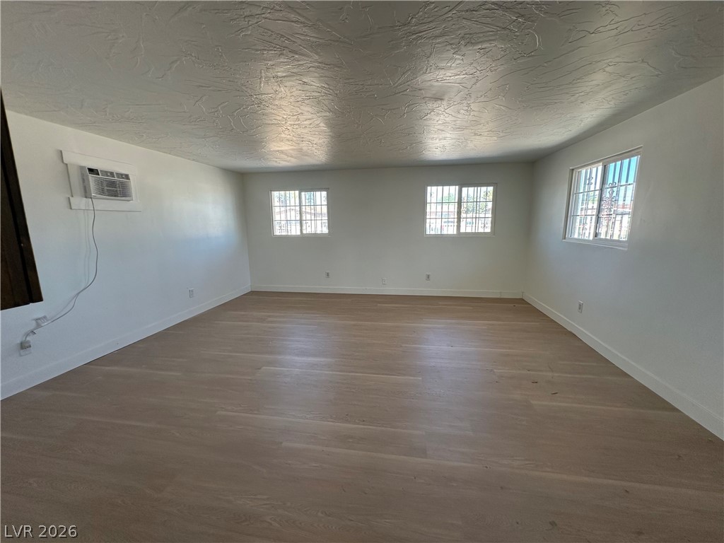 2876 Escuela Street Property Photo 18