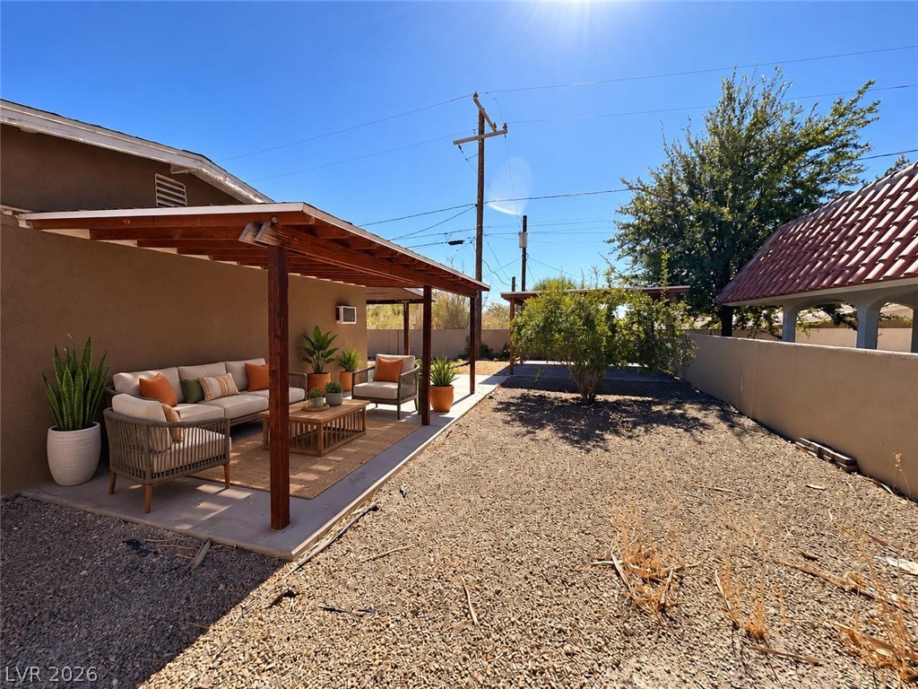 2876 Escuela Street Property Photo 37