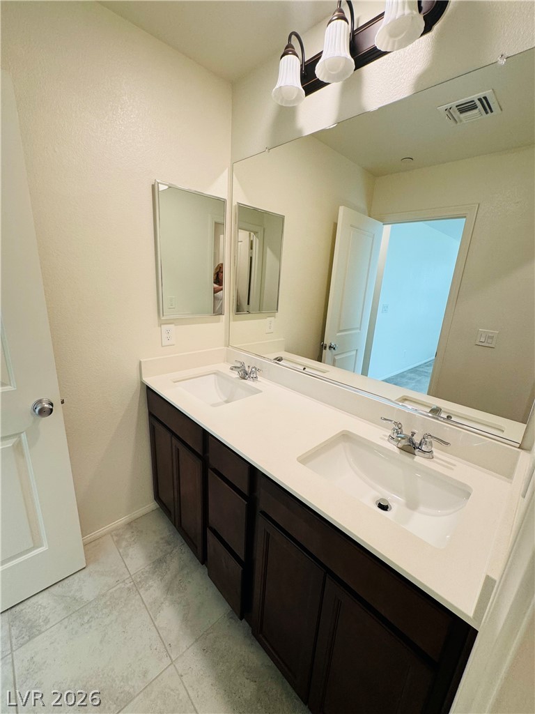 1003 Brilliant Meadow Avenue Property Photo 19