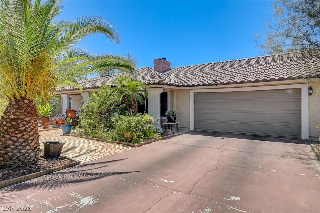 6790 West Oakey Boulevard Property Photo 2