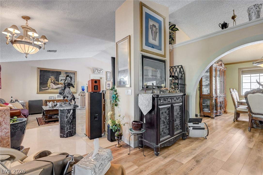 6790 West Oakey Boulevard Property Photo 7