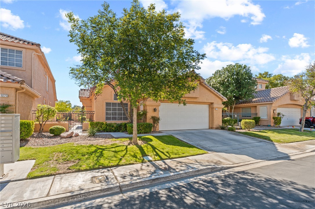 9229 Pitching Wedge Drive Property Photo 3