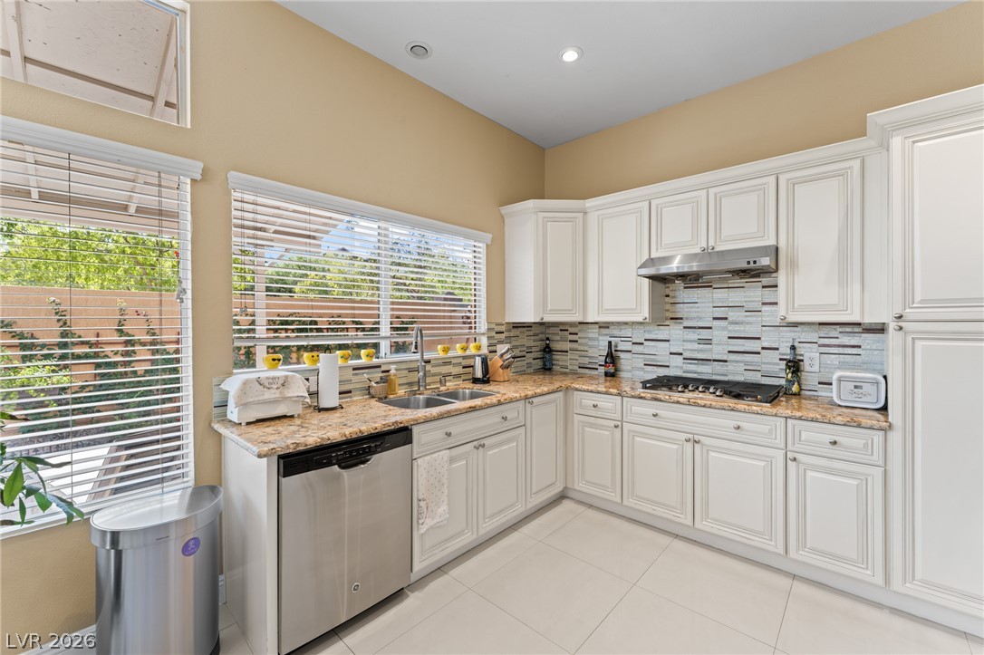 9229 Pitching Wedge Drive Property Photo 12