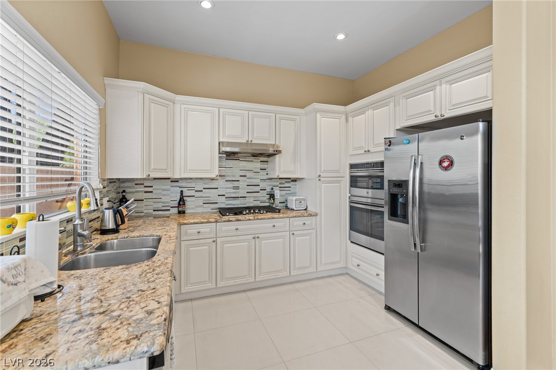 9229 Pitching Wedge Drive Property Photo 14
