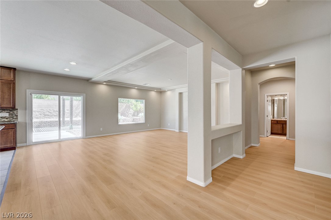5562 Yarra Valley Avenue Property Photo 11