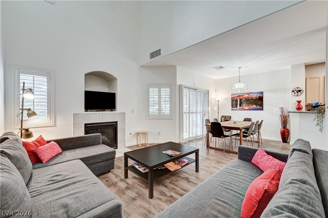 2797362 Property Photo 2