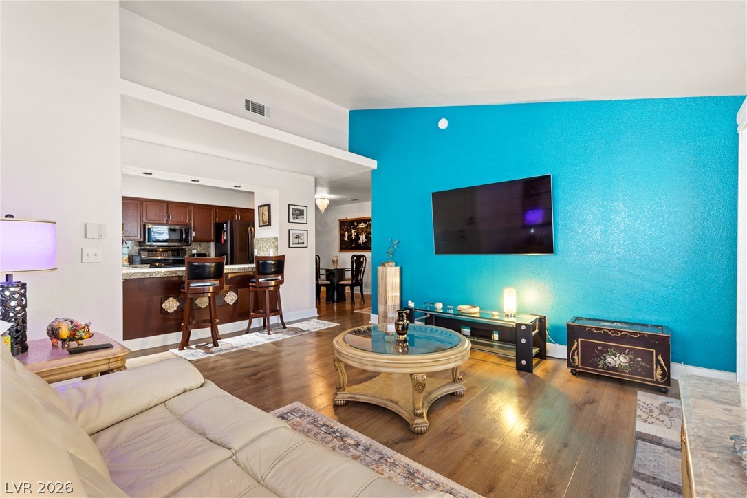 2725 South Nellis Boulevard 2052 Property Photo 10
